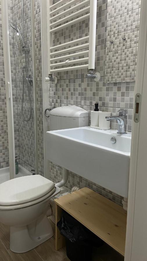 Giuliani 23 Apartment Триест Экстерьер фото