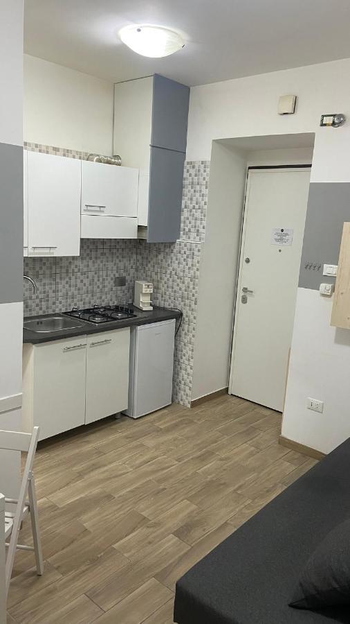 Giuliani 23 Apartment Триест Экстерьер фото
